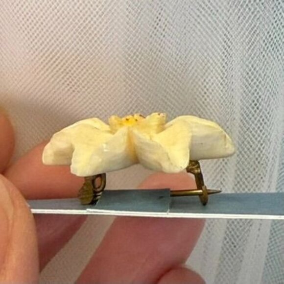 Handmade 3D Flower 1 inch Brooch Vintage Boho Fairycore Vintage Charm Floral - Picture 5 of 11